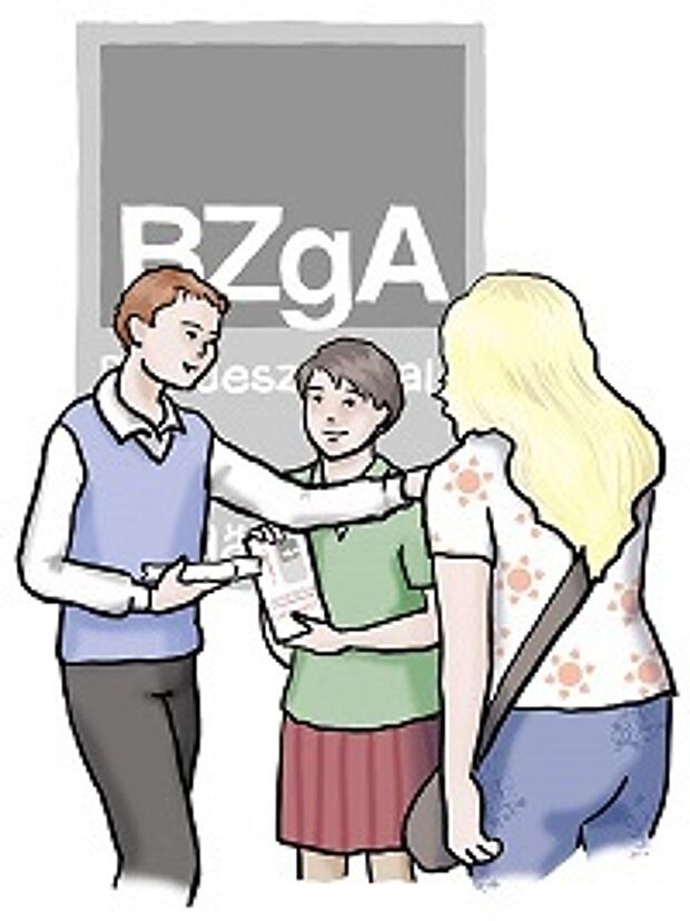 Drei Personen vor Logo BZgA